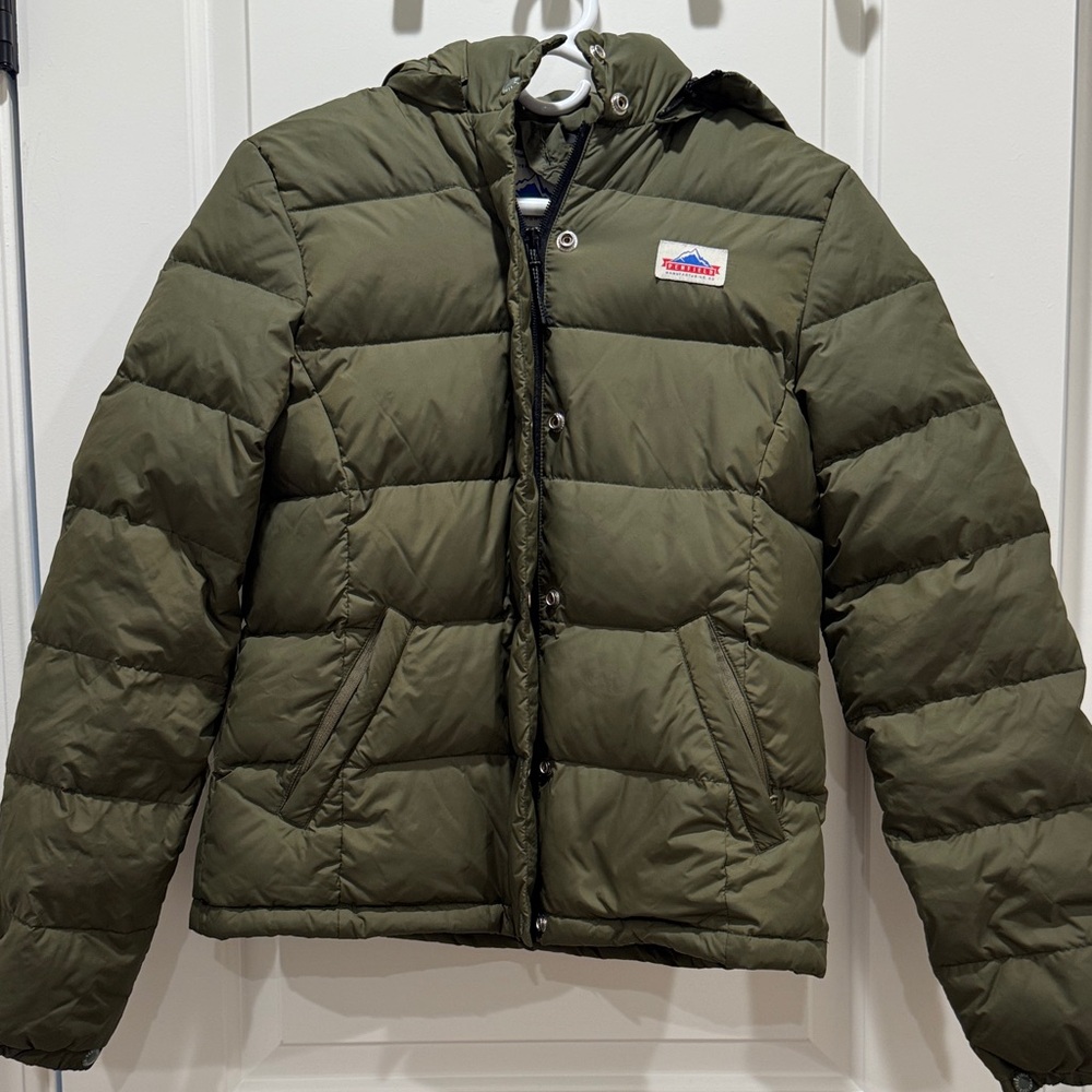 Penfield Puffer Jacket with Hood